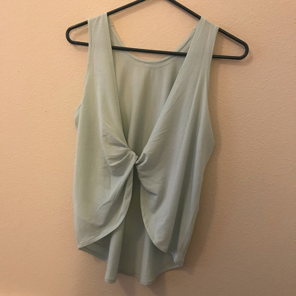Nike workout tank top